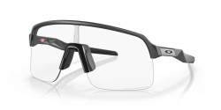 Oakley OO 9463 SUTRO LITE - 946345 MATTE CARBON clear photochromic